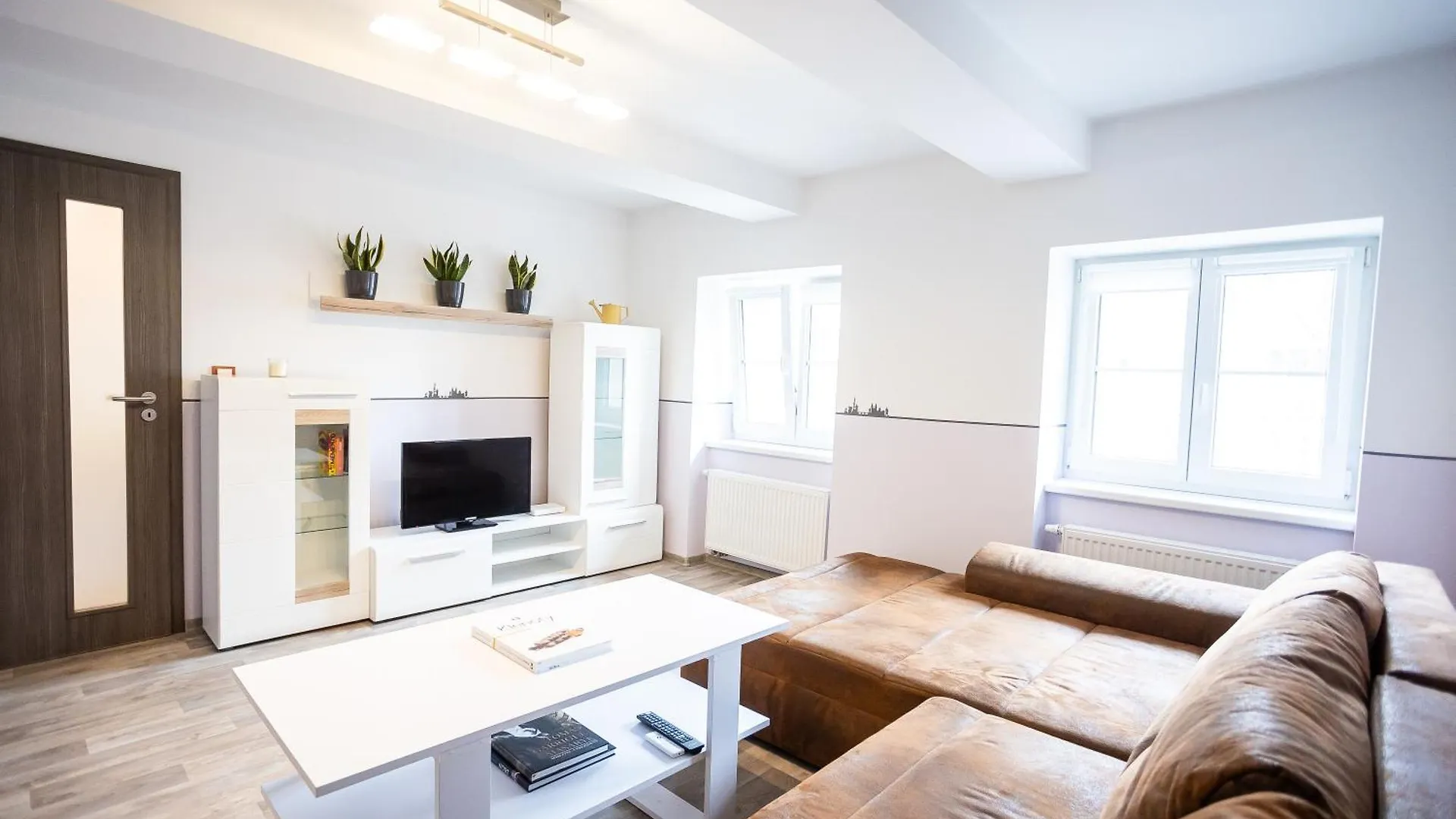 Spacious Apartment 20 Min From National Theatre Prague Czech Republic