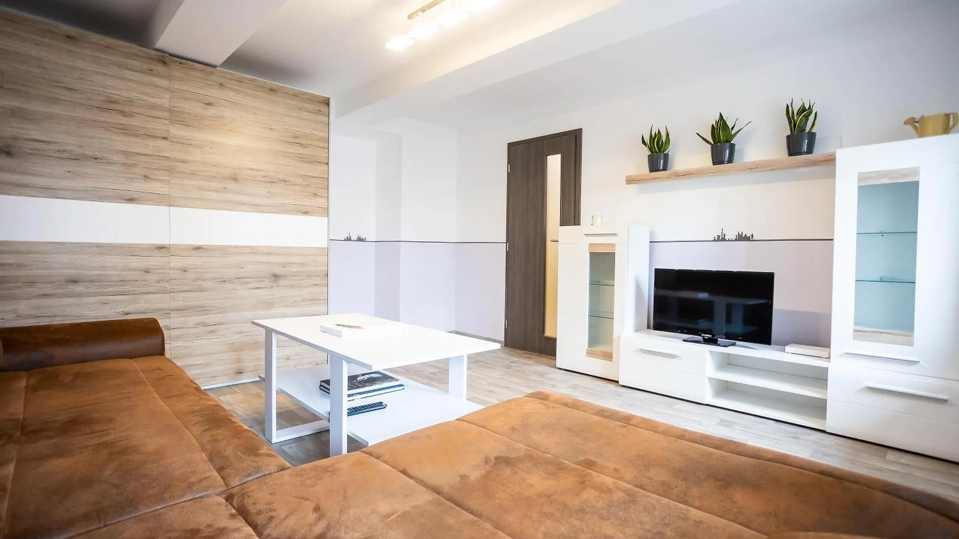 Spacious Apartment 20 Min From National Theatre Praga Repubblica Ceca